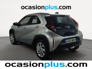 Toyota Aygo X Cross 1.0 VVT-I Play 53 kW (72 CV)