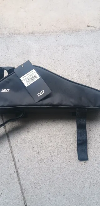 Foco LED 1000 Lúmenes + bolsa cuadro.