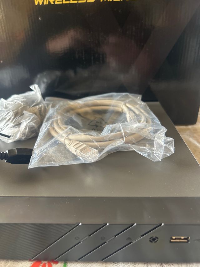 Sistema CCTV Hitosino 8 Canales 4MP POE MIC