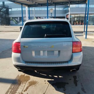 Porsche Cayenne 2006