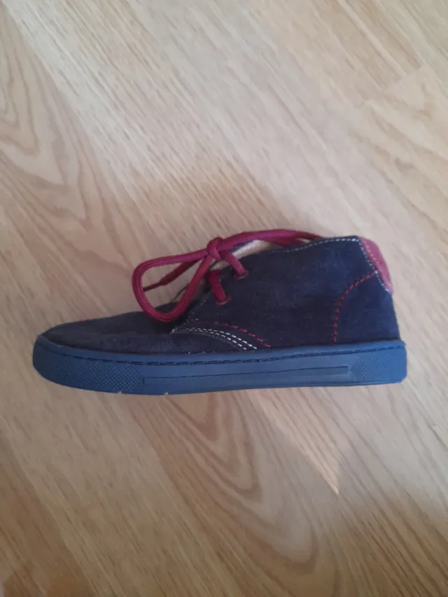 Zapatos niño talla 25