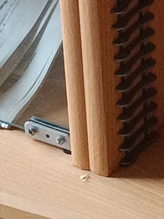 Mueble TV madera con puertas cristal ( URGE