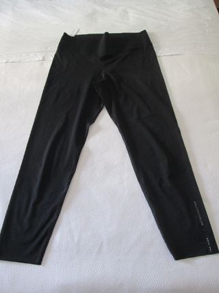 LEGGINGS NEGROS THE CLUB METROPOLITAN