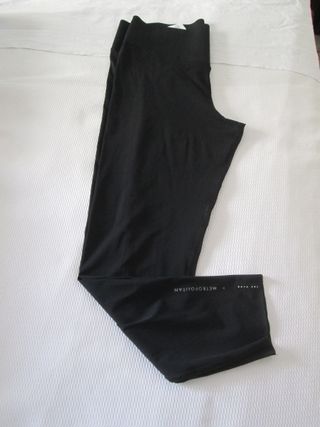 LEGGINGS NEGROS THE CLUB METROPOLITAN