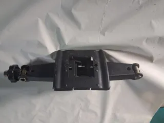 Gato elevador Mercedes-Benz A1685830415