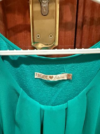 Vestido largo verde azulado con cinturón