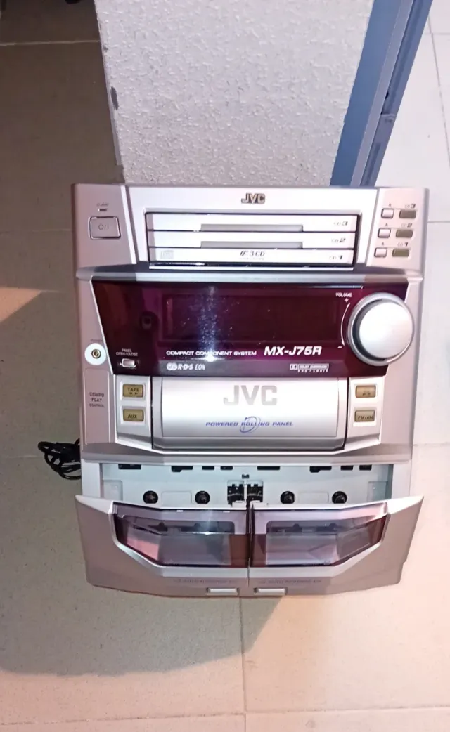 Minicadena JVC Plata CD Doble Cassette MX-J75R