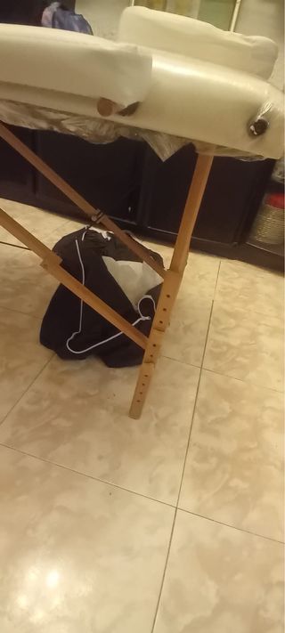 Camilla de masaje blanca plegable