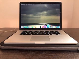 MacBook Pro 15” 2014 Plata