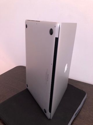 MacBook Pro 15” 2014 Plata