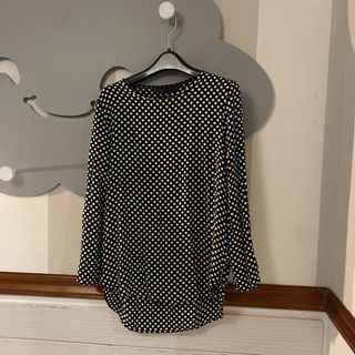 Blusa Zara lunares negra y blanca