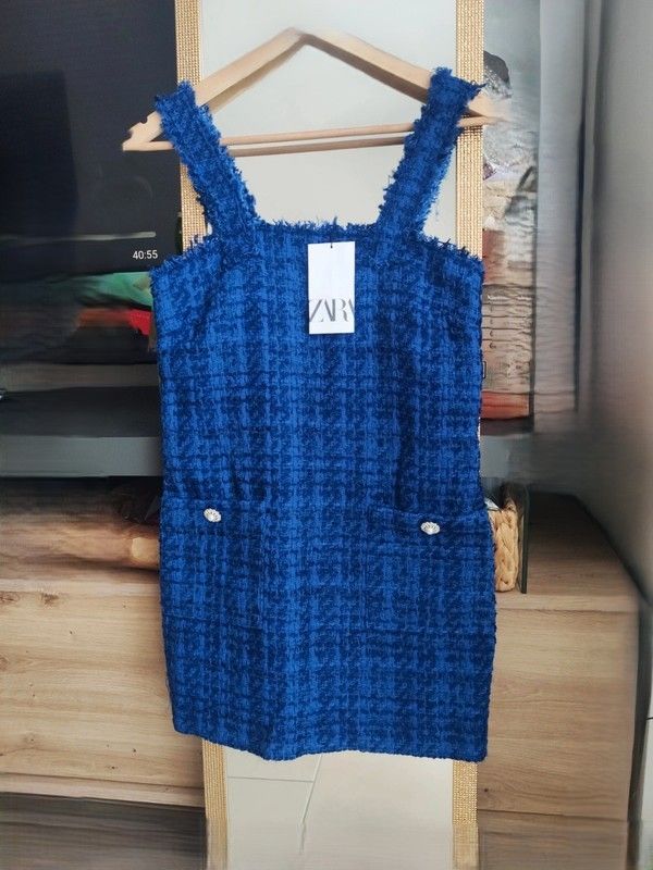 Vestido pichi tweed ZARA algodón botón joya perlas