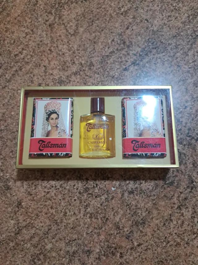 Colonia y jabones Talismán Cabrerizo antiguo