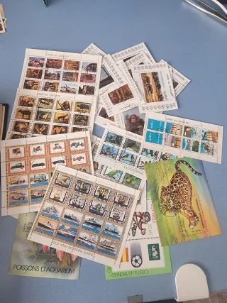 Sellos Mundiales Hojas Bloque