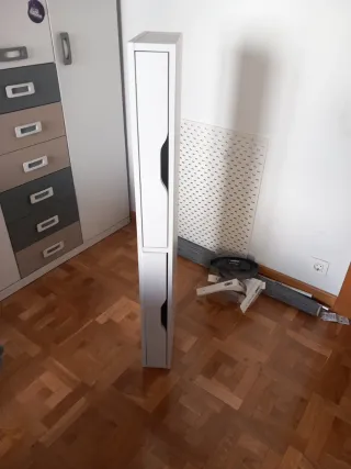 Consola estrecha Ikea blanca