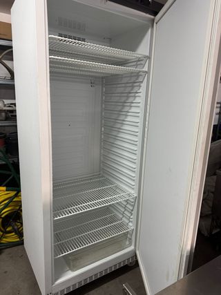 Congelador/nevera Vertical Fagor