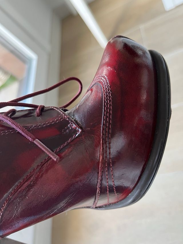 Zapato charol Unisa tacón plataforma rojo