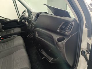 IVECO DAILY 35C 16 CAMION CARROZADO 05/2023