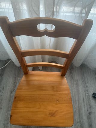 Silla de pino macizo