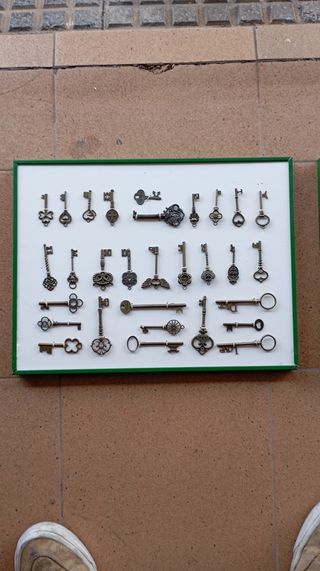Set di chiavi decorative antiche
