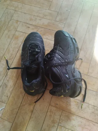 Zapatillas Nike TN Talla 37