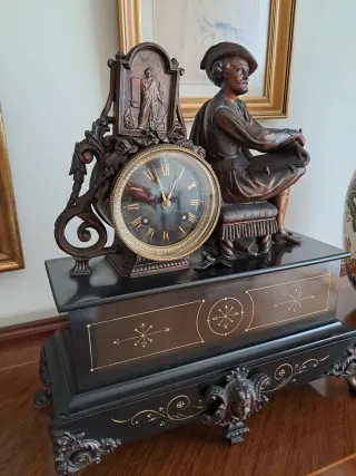 Reloj de mesa bronce figura hombre