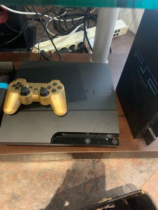 Pack PS3 con juegos y accesorios