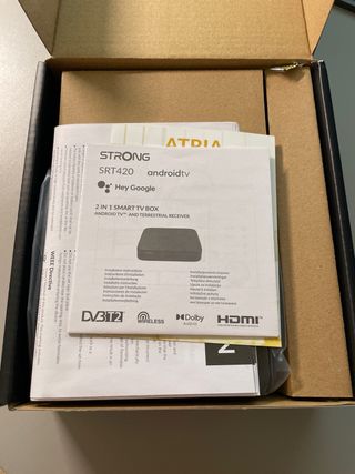 STRONG SRT420 Android TV Box DVB-T2