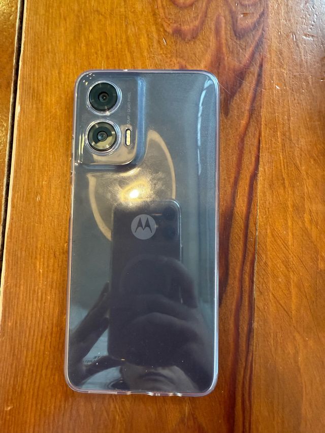 MOTOROLA g35  año 2025