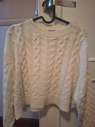 Lote 5 jerseys y 1 blusa color crudo