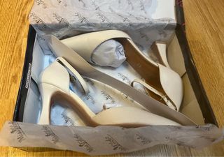 Scarpe eleganti tacco Miss Globo beige