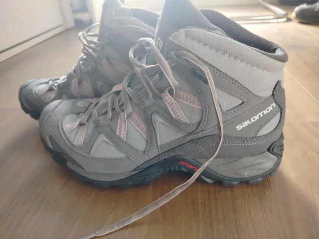 Botas de montaña Salomon mujer grises/rosas