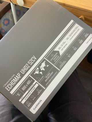 GARMIN ECHOMAP UHD52Cv y GARMIN BLUECHART G2.