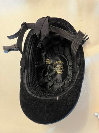 Casco de hípica negro