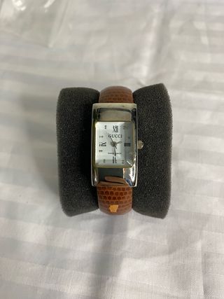 Orologio Gucci Classic in pelle marrone