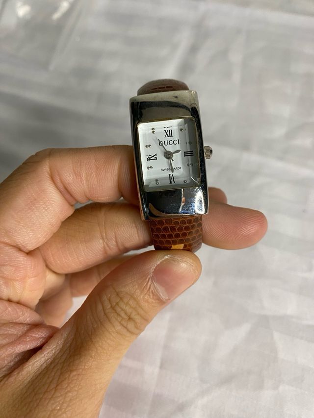 Reloj Gucci Cuero Marrón Clásico