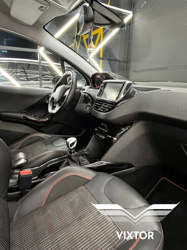 Peugeot 2008 1.2 PureTech S&S GT Line 130