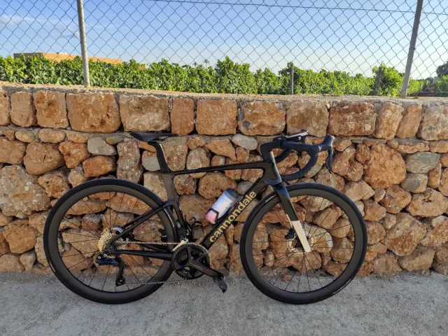 RUEDAS CARBONO 40 MM — REACTIVAS YSUAVES