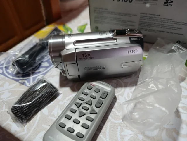 Canon FS100 para fixar ou peças