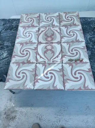 Lozas hidráulicas antiguas 80x60