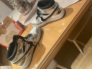Jordan 1 Plata y Blanco
