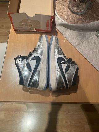 Jordan 1 Plata y Blanco