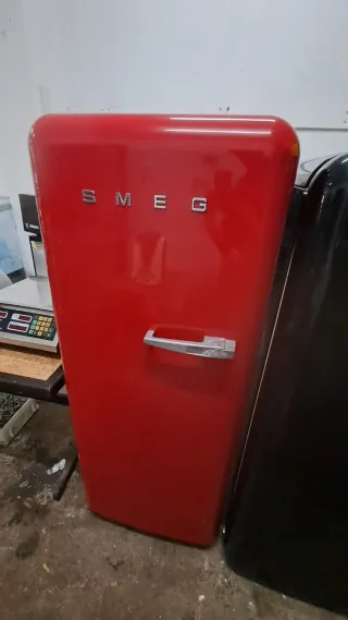 Frigorífico Rojo SMEG Vintage