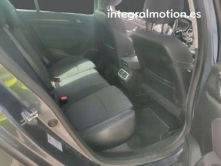 Renault Megane S.T. Intens Blue dCi 85 kW (115CV)