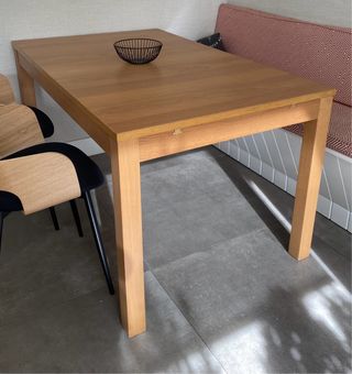 Mesa de comedor Ikea madera