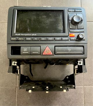 Navegador Audi RNS + Mueble Doble DIN