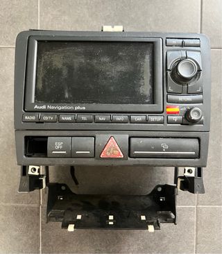 Navegador Audi RNS + Mueble Doble DIN