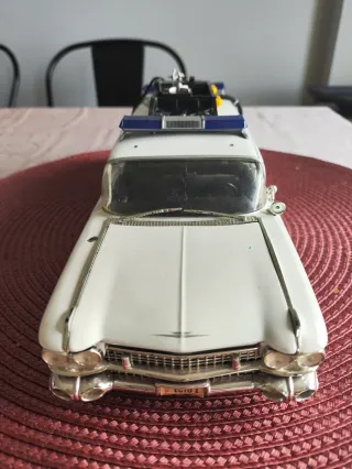 Coche Ecto-1 Cazafantasmas