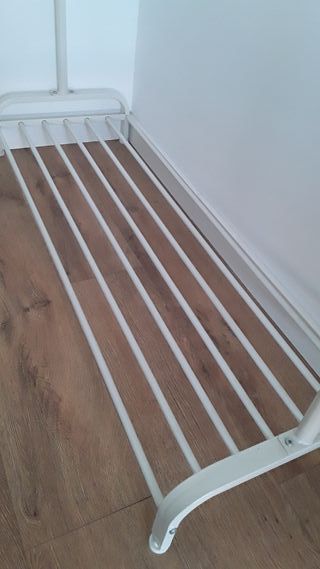 Perchero Blanco con Estante