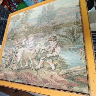 Tapiz francés antiguo niños y cabra